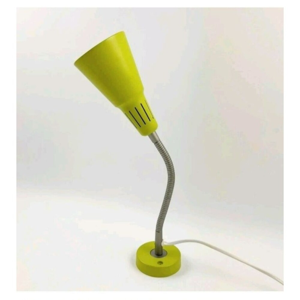 Vtg IKEA Kvart Green Lamp Wall Or Desk Mount 901.207.34 - New - Sealed